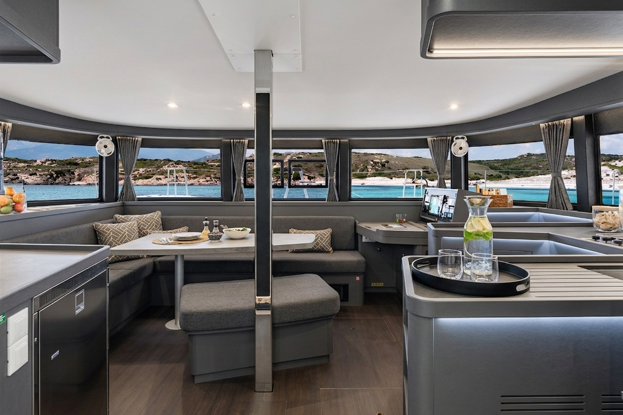 covering-premium-catamaran-bateau-personnalisation-renocov